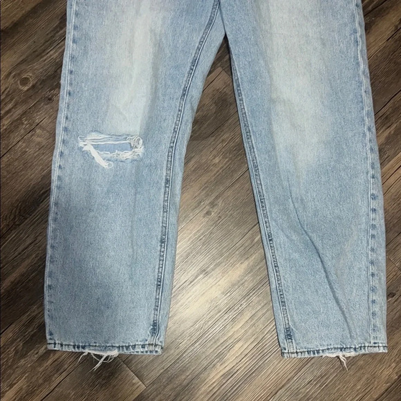 H&M Light Blue Denim Jeans - Picture 6 of 9